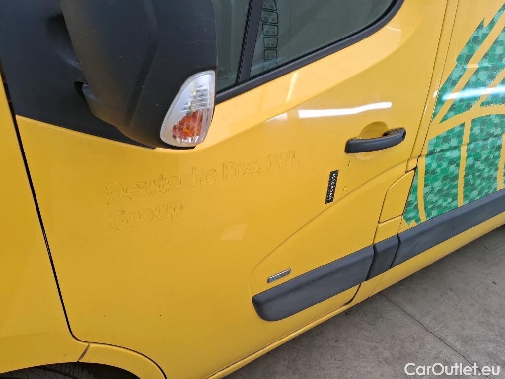 Renault  Master RENAULT  / 2019 / 4P / Fourgon tôlé FG Z.E.Tr CF F3100 L2H2 R75 AI - 19 #48