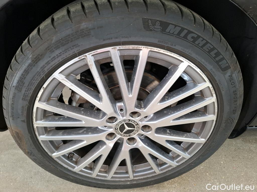  Mercedes  CLA-Klasse MERCEDES-BENZ CLA Coupe / 2019 / 4P / Coupé CLA 200 d Business Line BA8 #18
