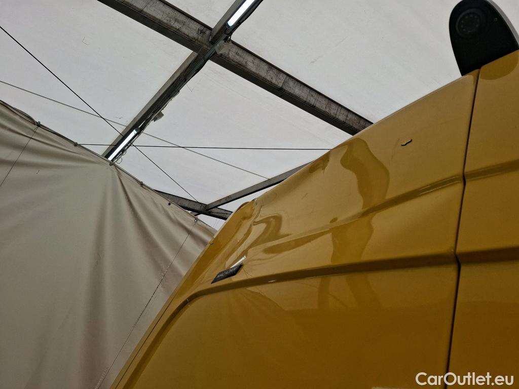  Renault  Master RENAULT  / 2019 / 4P / Fourgon tôlé FG Z.E.Tr CF F3100 L2H2 R75 AI - 19 #3
