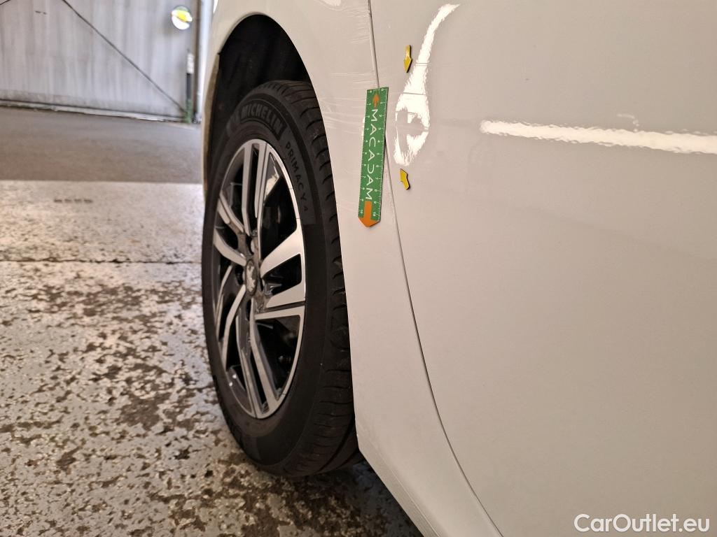  Peugeot  208  Allure 1.2 PureTech 100CV BVM6 E6d #7