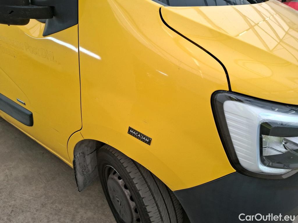  Renault  Master RENAULT  / 2019 / 4P / Fourgon tôlé FG Z.E.Tr CF F3100 L2H2 R75 AI - 19 #26
