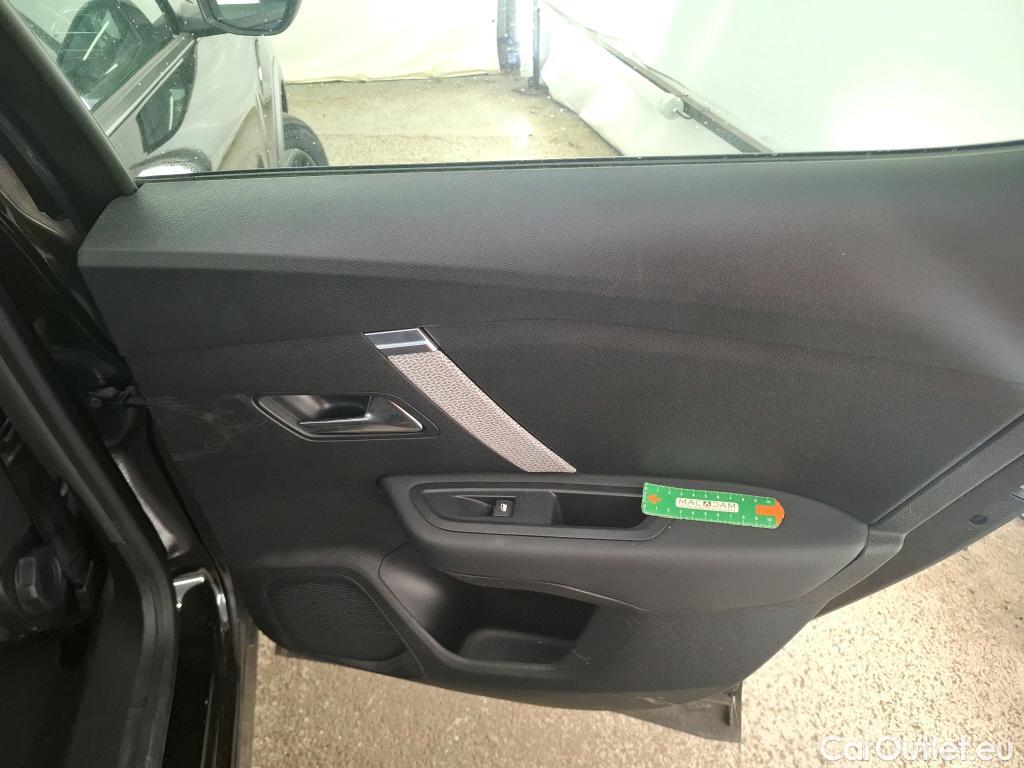  Citroen  C4  X Feel Pack 1.2 PureTech 130CV BVA8 6E #19