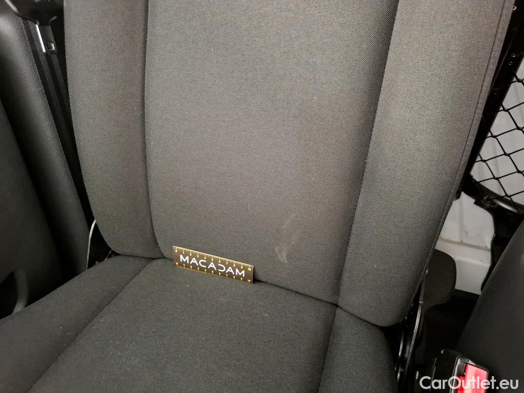  Renault  Kangoo  Z.E. 33 Maxi Grand Volume Extra BVA #82