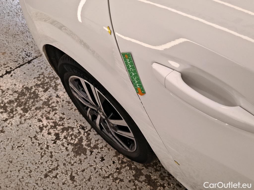  Peugeot  208  Allure 1.2 PureTech 100CV BVM6 E6d #5