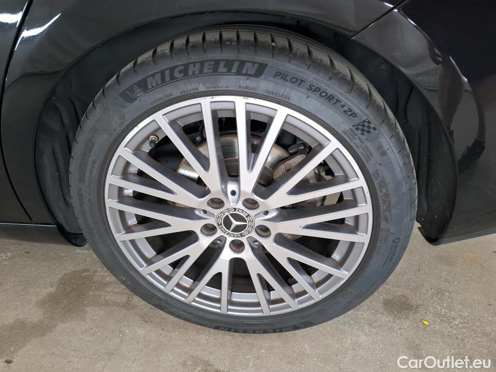  Mercedes  CLA-Klasse MERCEDES-BENZ CLA Coupe / 2019 / 4P / Coupé CLA 200 d Business Line BA8 #40