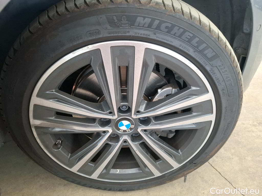  Bmw  Serie 1 BMW Série 1 / 2019 / 5P / Berline 116i DKG7 Business Design #30