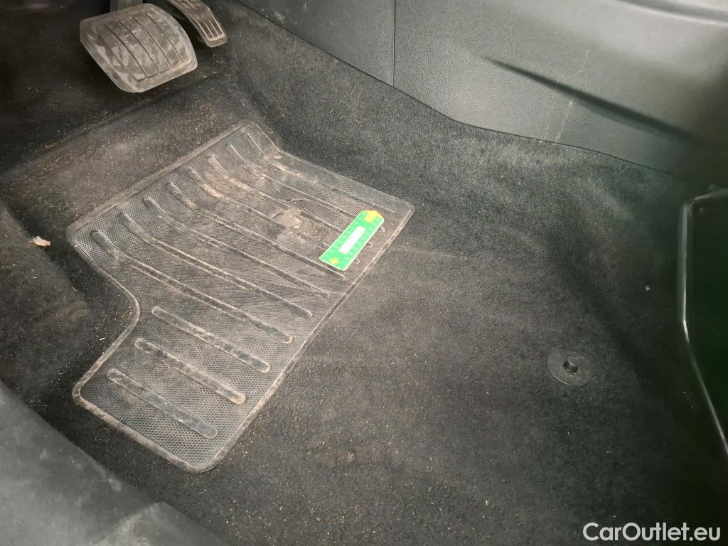  Citroen  C4  X Feel Pack 1.2 PureTech 130CV BVA8 6E #25
