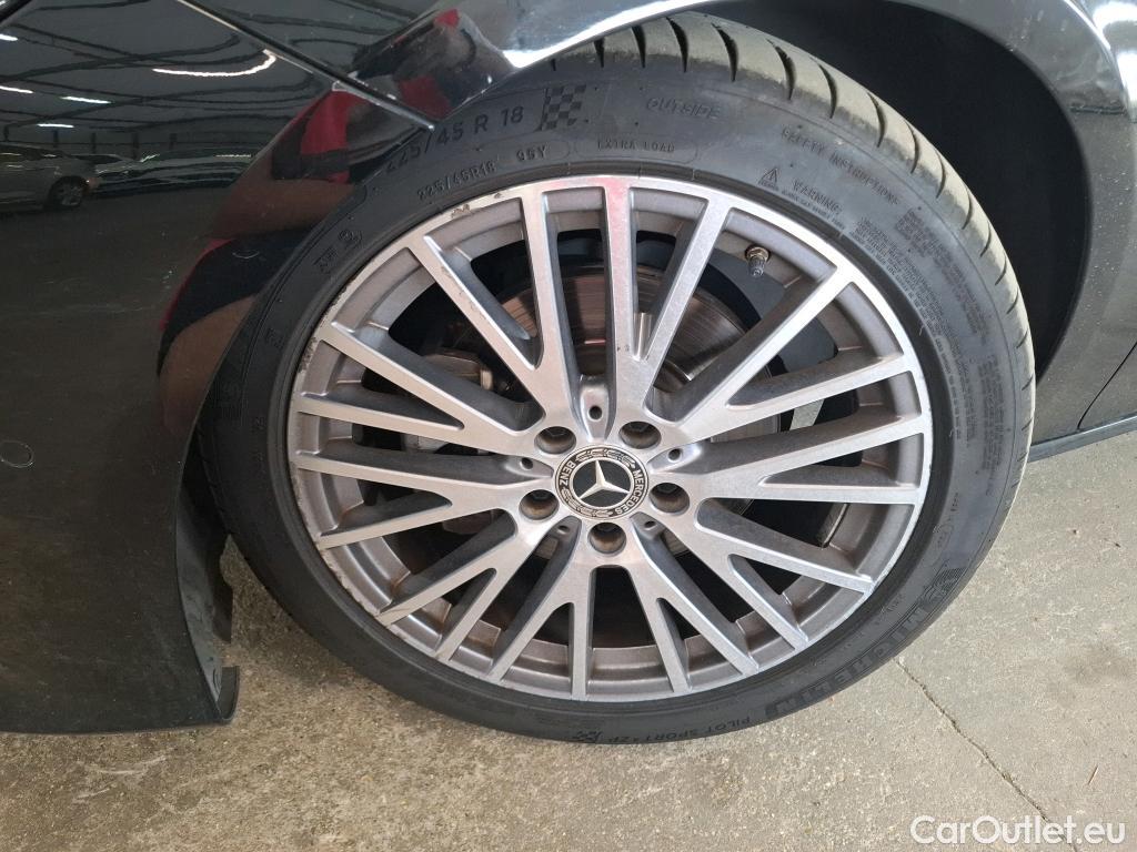  Mercedes  CLA-Klasse MERCEDES-BENZ CLA Coupe / 2019 / 4P / Coupé CLA 200 d Business Line BA8 #29