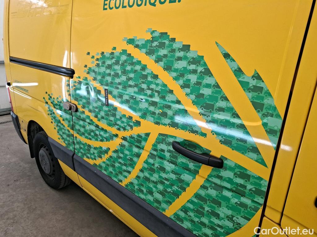  Renault  Master RENAULT  / 2019 / 4P / Fourgon tôlé FG Z.E.Tr CF F3100 L2H2 R75 AI - 19 #14