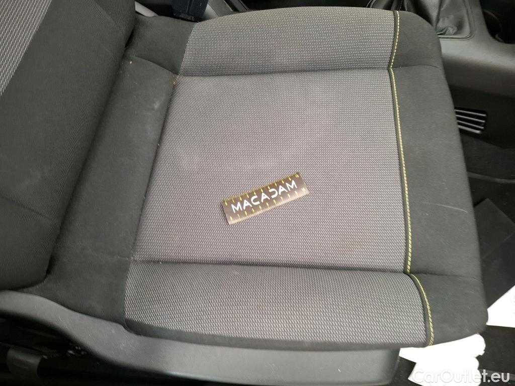  Citroen  C3  Feel Pack 1.2 PureTech 80CV BVM5 E6d #15
