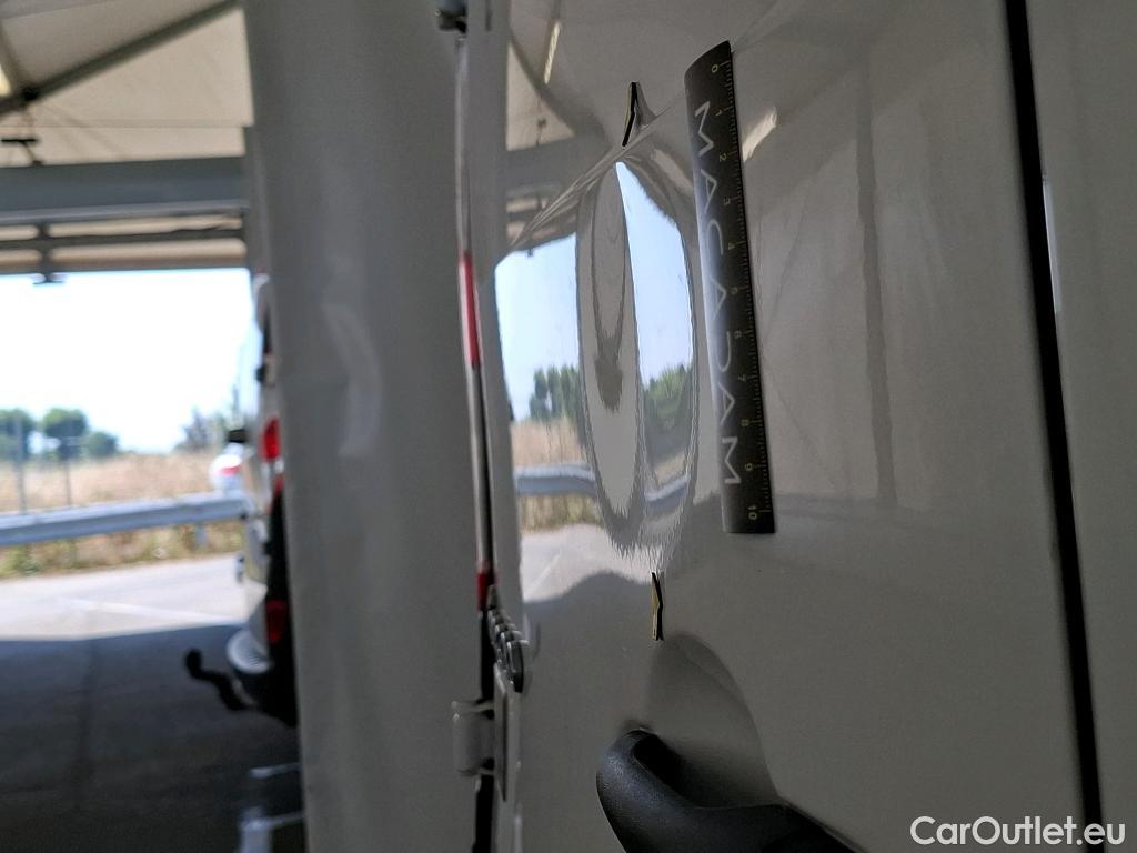  Renault  Kangoo  Z.E. 33 Maxi Grand Volume Extra BVA #39