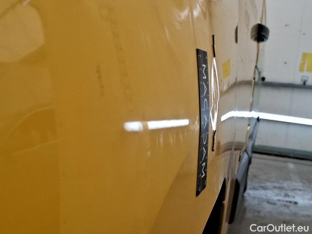  Renault  Master RENAULT  / 2019 / 4P / Fourgon tôlé FG Z.E.Tr CF F3100 L2H2 R75 AI - 19 #51