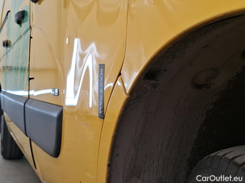  Renault  Master RENAULT  / 2019 / 4P / Fourgon tôlé FG Z.E.Tr CF F3100 L2H2 R75 AI - 19 #9