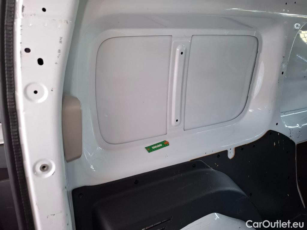  Renault  Kangoo  Z.E. 33 Maxi Grand Volume Extra BVA #119