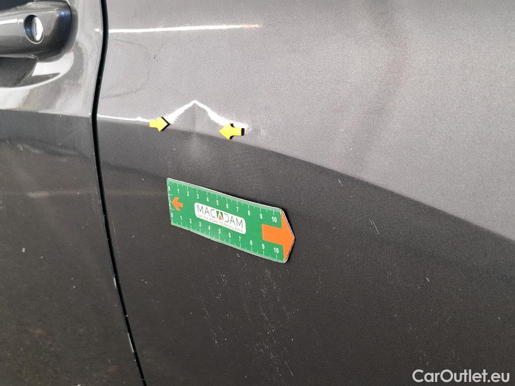  Peugeot  208 PEUGEOT  / 2019 / 5P / Berline Puretech 75 S&S Active Business #17