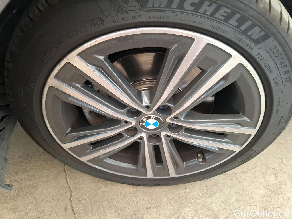  Bmw  Serie 1 BMW Série 1 / 2019 / 5P / Berline 116i DKG7 Business Design #38
