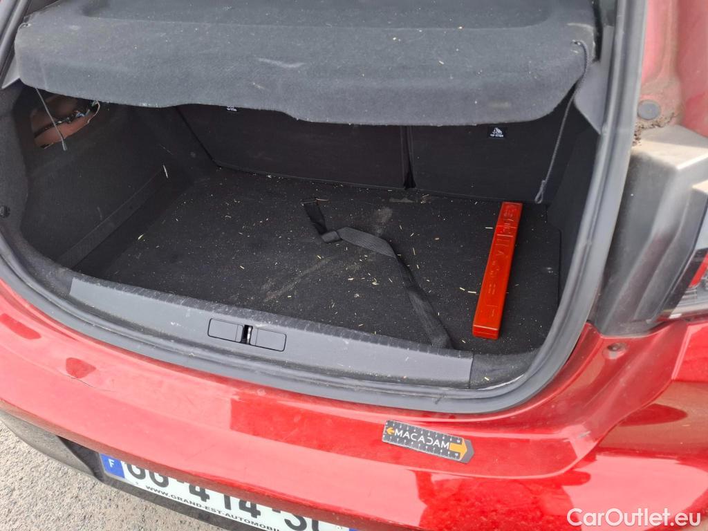  Peugeot  208  Allure Pack 1.2 PureTech 100CV BVA8 E6d #102