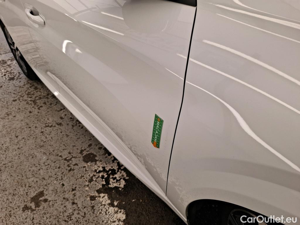  Peugeot  208  Allure 1.2 PureTech 100CV BVM6 E6d #29