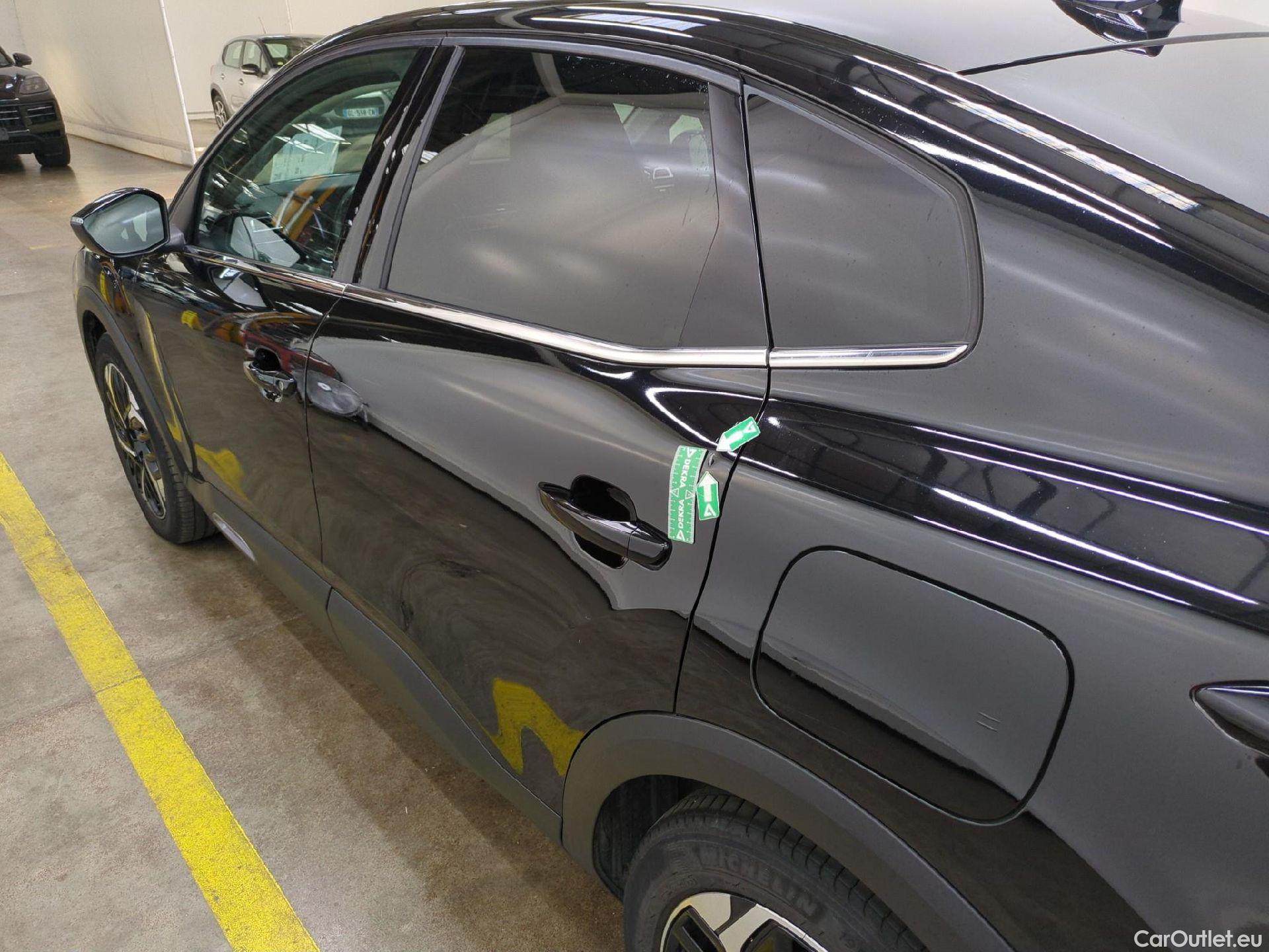  Citroen  C4 CITROEN  X / 2022 / 4P / Berline PureTech 130 S&S EAT8 Shine #13