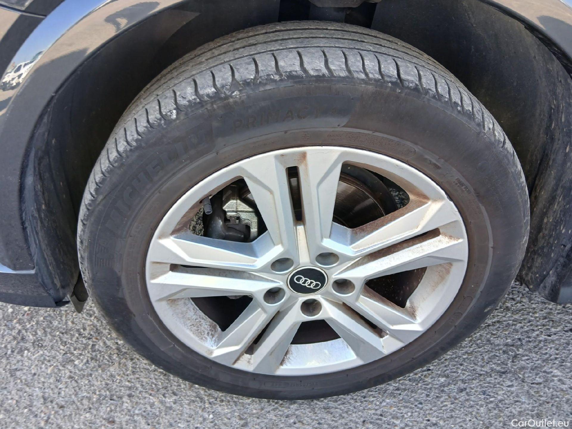  Audi  Q2 AUDI  / 2020 / 5P / todoterreno Advanced 35 TFSI 110kW (150CV) S tronic (AC) #7