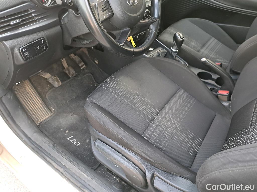  Hyundai  i20 HYUNDAI  / 2020 / 5P / berlina con portón 1.0 TGDI 74kW (100CV) 48V Essence #15