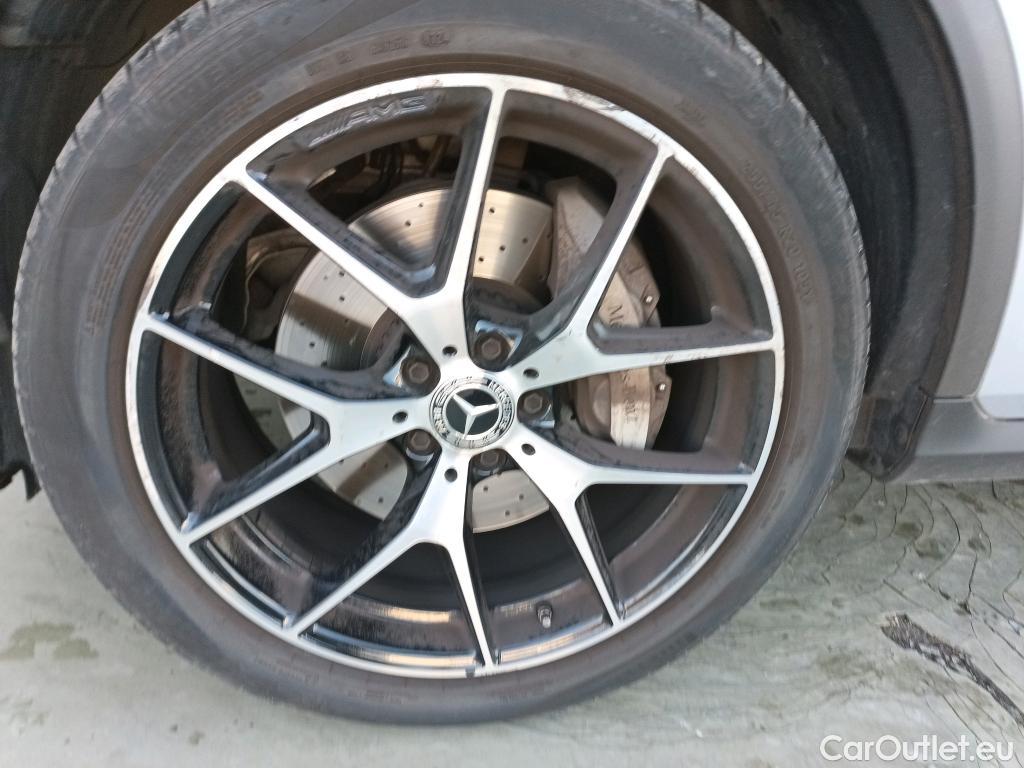  Mercedes  G-Klasee MERCEDES-BENZ Clase GLC / 2019 / 5P / todoterreno GLC 300 4MATIC #3