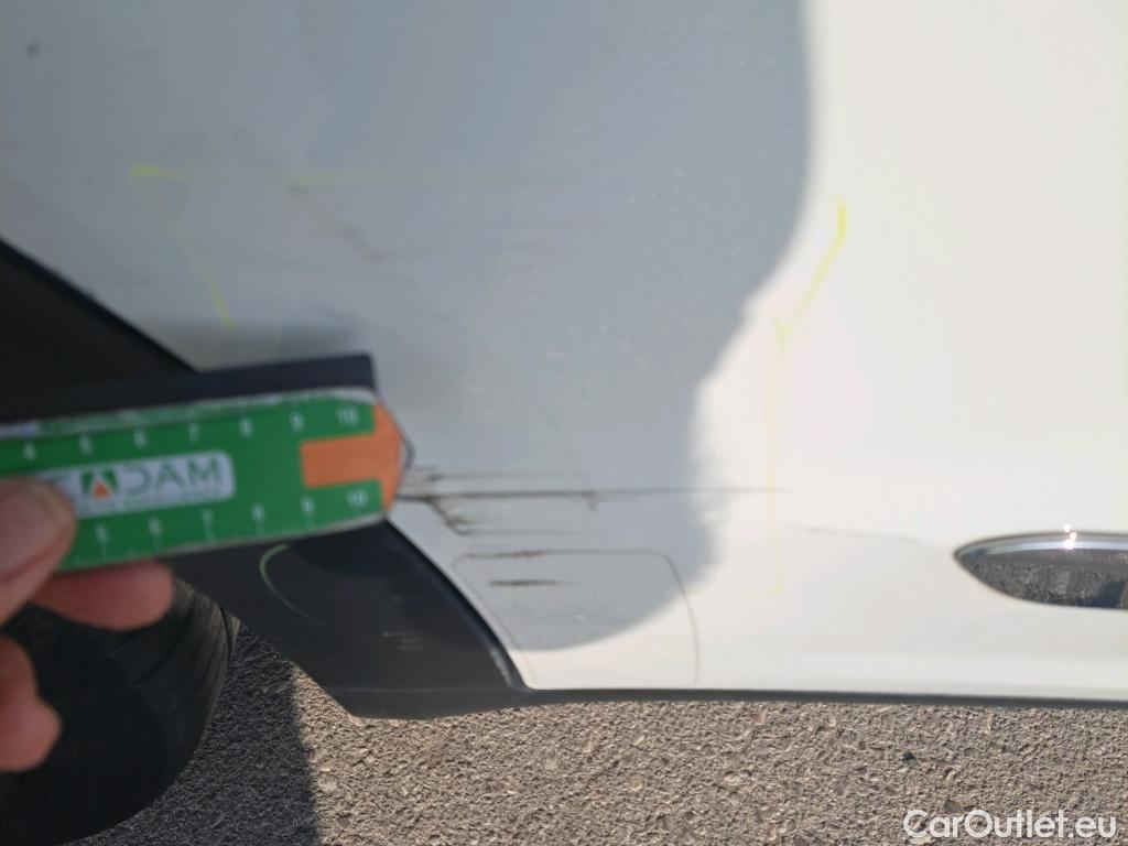  KIA  Niro KIA  / 2019 / 5P / crossover 1.6 GDi PHEV 104kW (141CV) Drive #6