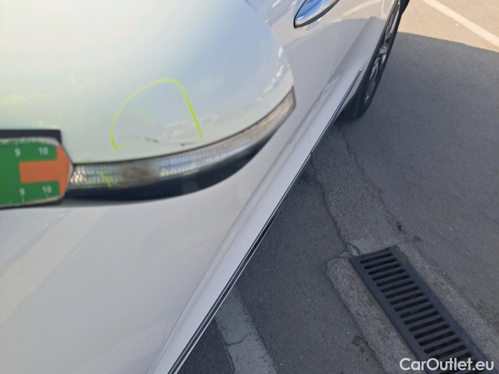  KIA  Niro KIA  / 2019 / 5P / crossover 1.6 GDi PHEV 104kW (141CV) Drive #26
