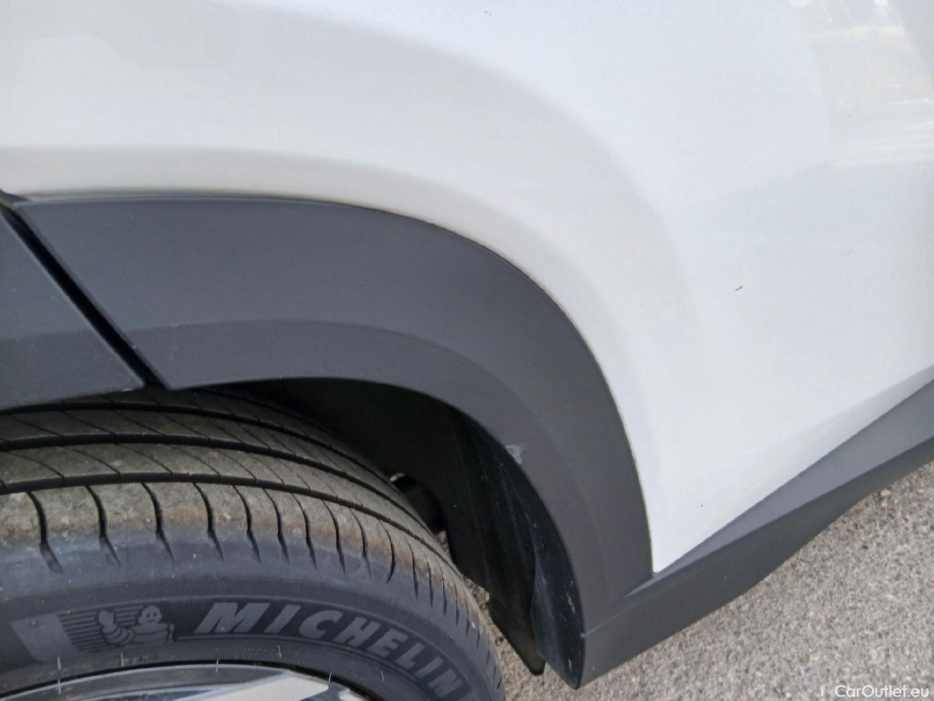  Hyundai  Tucson HYUNDAI  / 2020 / 5P / todoterreno 1.6 TGDI 169kW HEV Tecno Auto 2C #18