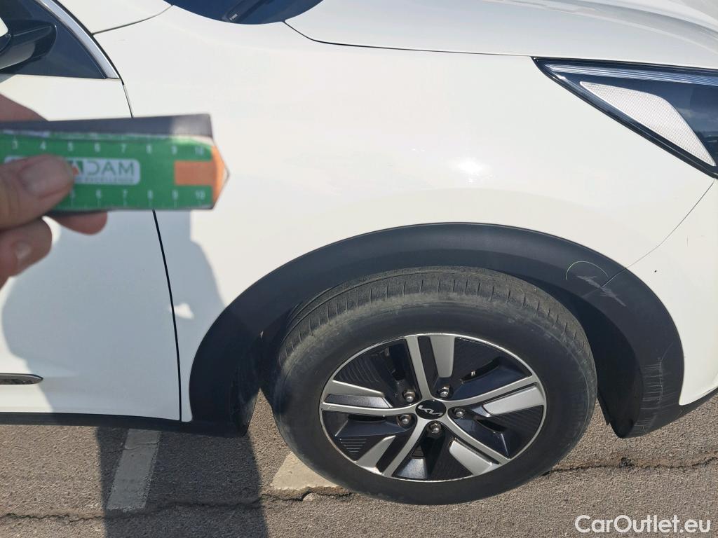  KIA  Niro KIA  / 2019 / 5P / crossover 1.6 GDi PHEV 104kW (141CV) Drive #31