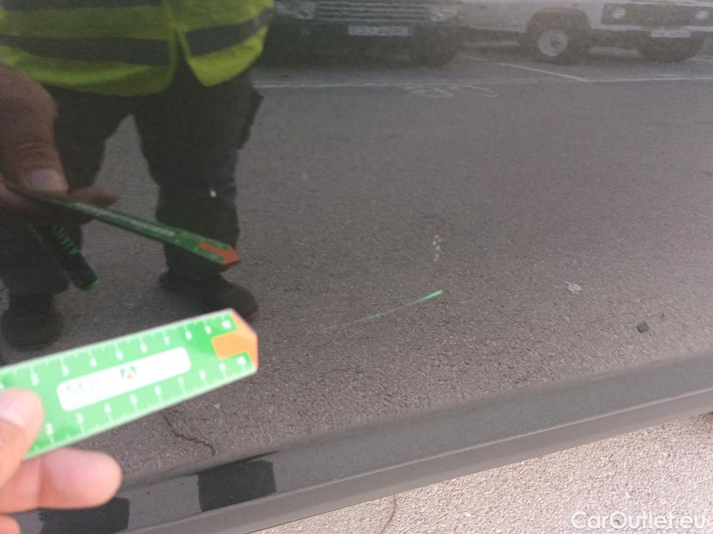 KIA  Niro KIA  / 2022 / 5P / crossover 1.6 GDi HEV 104kW (141CV) Concept #6