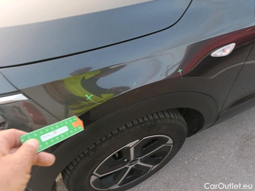  KIA  Niro KIA  / 2022 / 5P / crossover 1.6 GDi HEV 104kW (141CV) Concept #15