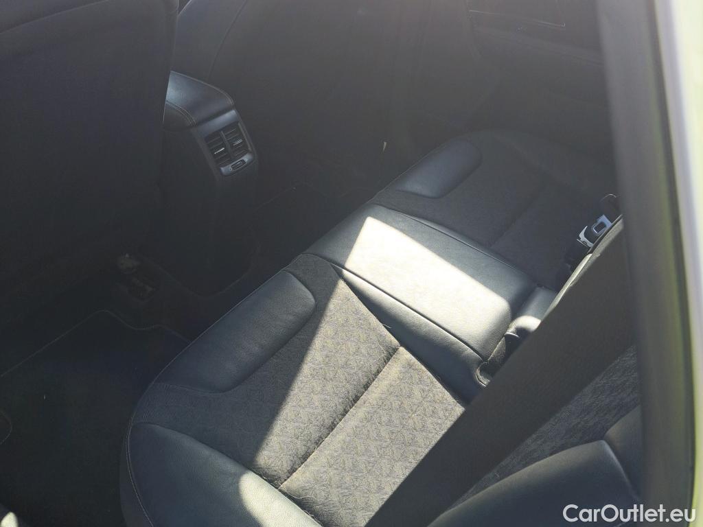  KIA  Niro KIA  / 2019 / 5P / crossover 1.6 GDi PHEV 104kW (141CV) Drive #10