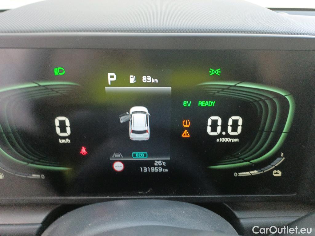  KIA  Niro KIA  / 2022 / 5P / crossover 1.6 GDi HEV 104kW (141CV) Concept #31