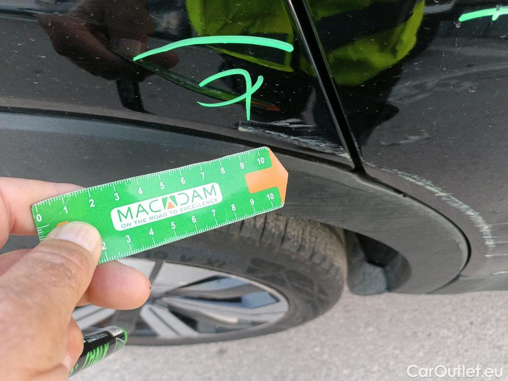  Volvo  XC 40 VOLVO XC40 / 2021 / 5P / todoterreno Recharge Eléctrico Core Auto #12