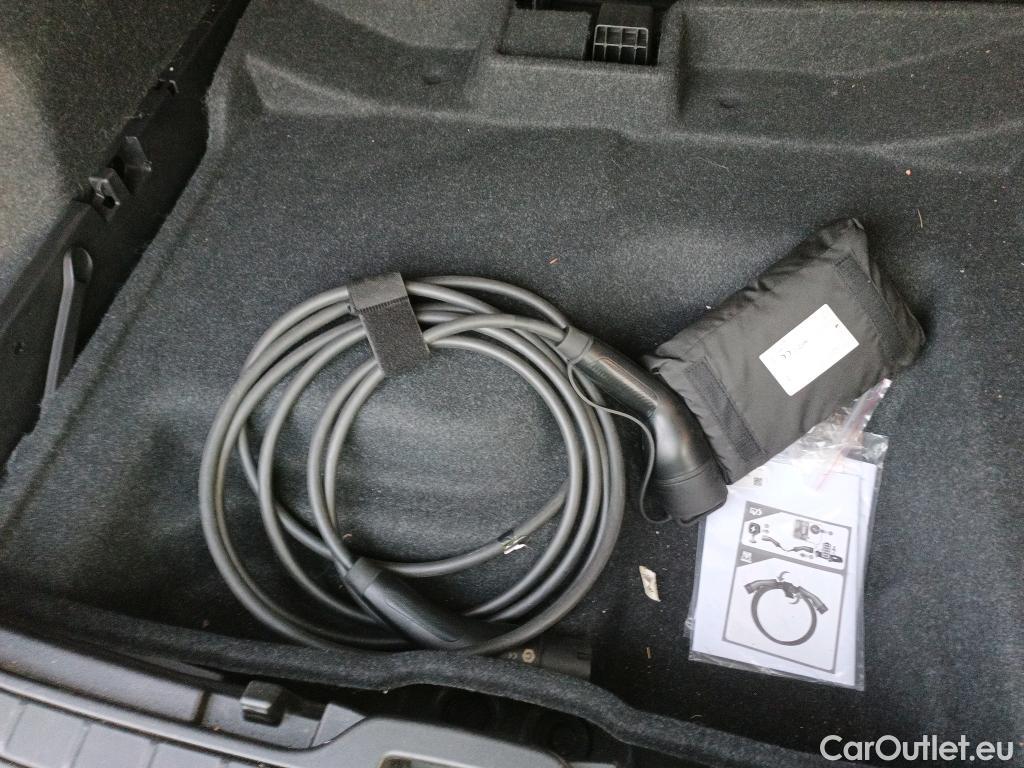  Volvo  XC 40 VOLVO XC40 / 2021 / 5P / todoterreno Recharge Eléctrico Core Auto #8