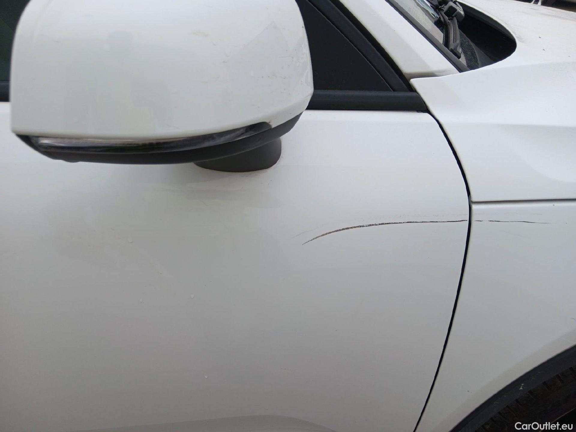  Volvo  XC 40 VOLVO XC40 / 2021 / 5P / todoterreno 2.0 B3 G Core Auto #9