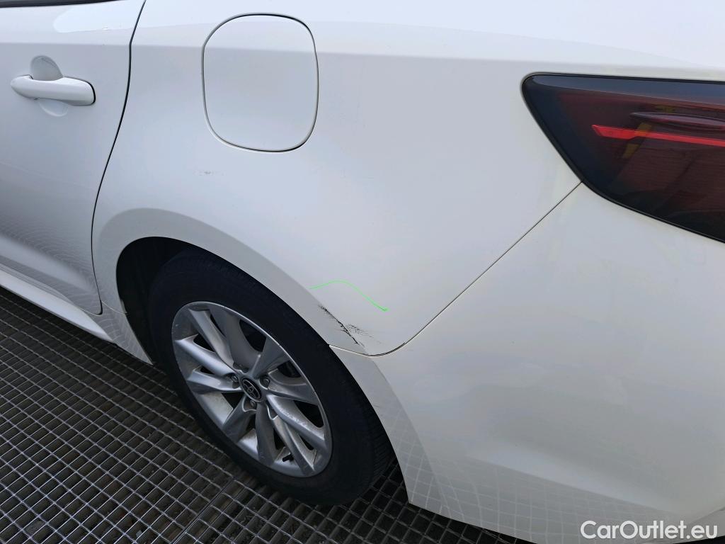  Toyota  Corolla TOYOTA  / 2019 / 5P / familiar 140H Active Plus Touring Sport #9