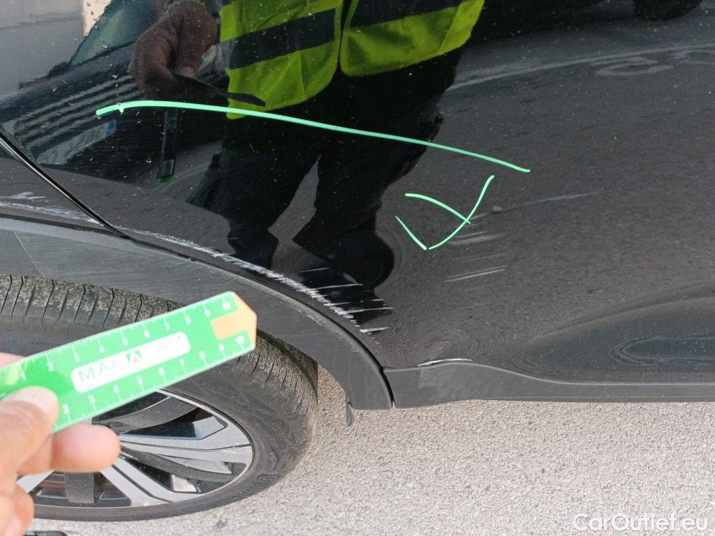  Volvo  XC 40 VOLVO XC40 / 2021 / 5P / todoterreno Recharge Eléctrico Core Auto #4