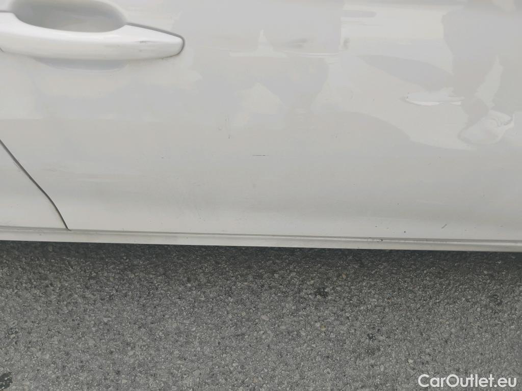  Opel  Corsa OPEL  / 2019 / 5P / berlina con portón 1.2T XHL 74kW (100CV) Edition (AC2) #23