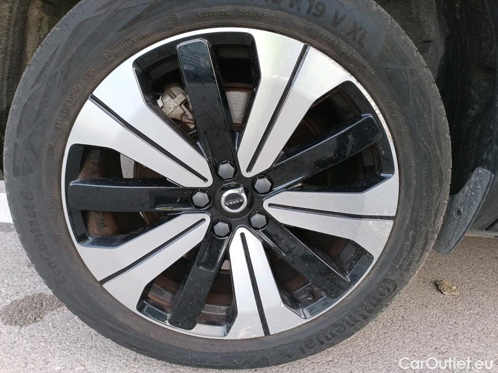  Volvo  XC 40 VOLVO XC40 / 2021 / 5P / todoterreno Recharge Eléctrico Core Auto #6