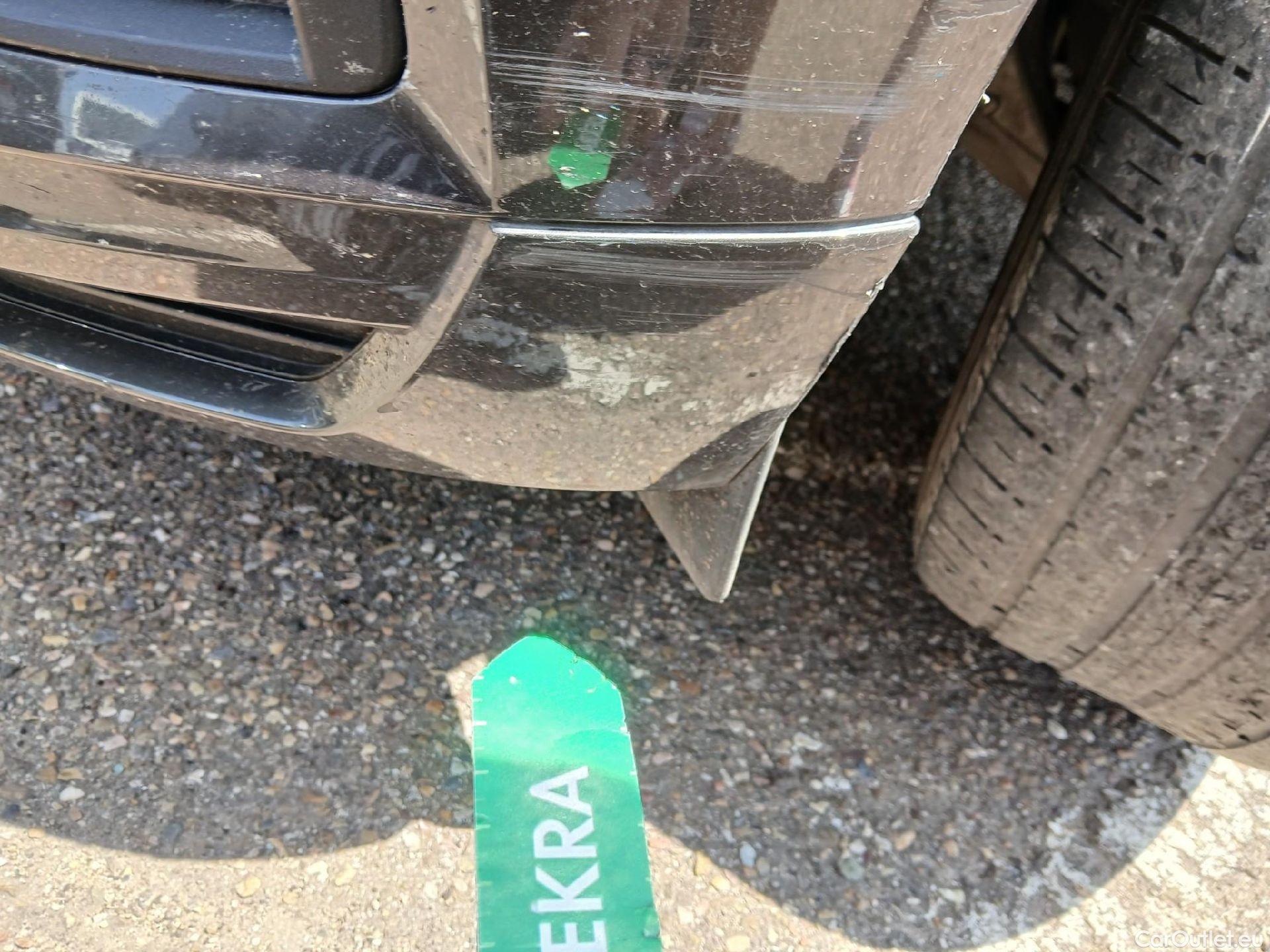  Volvo  XC60 VOLVO  / 2017 / 5P / todoterreno 2.0 B4 D Momentum Pro Auto #27