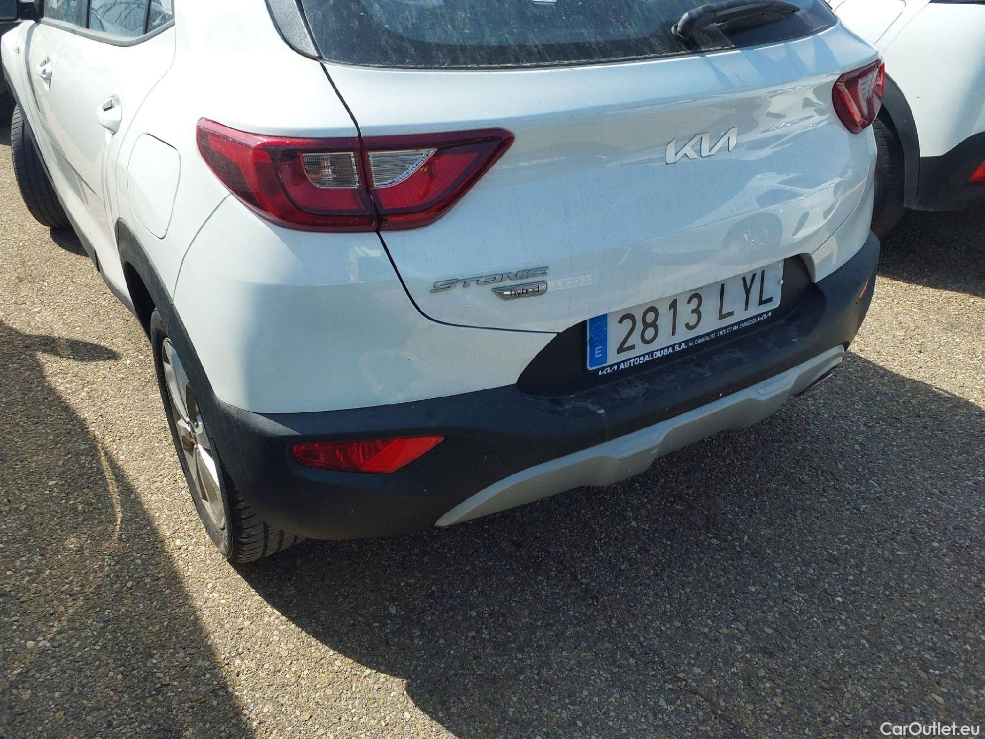  KIA  STONIC KIA  / 2017 / 5P / todoterreno 1.0 T-GDi 74kW MHEV iMT Concept Plus(SL)(SP) #9