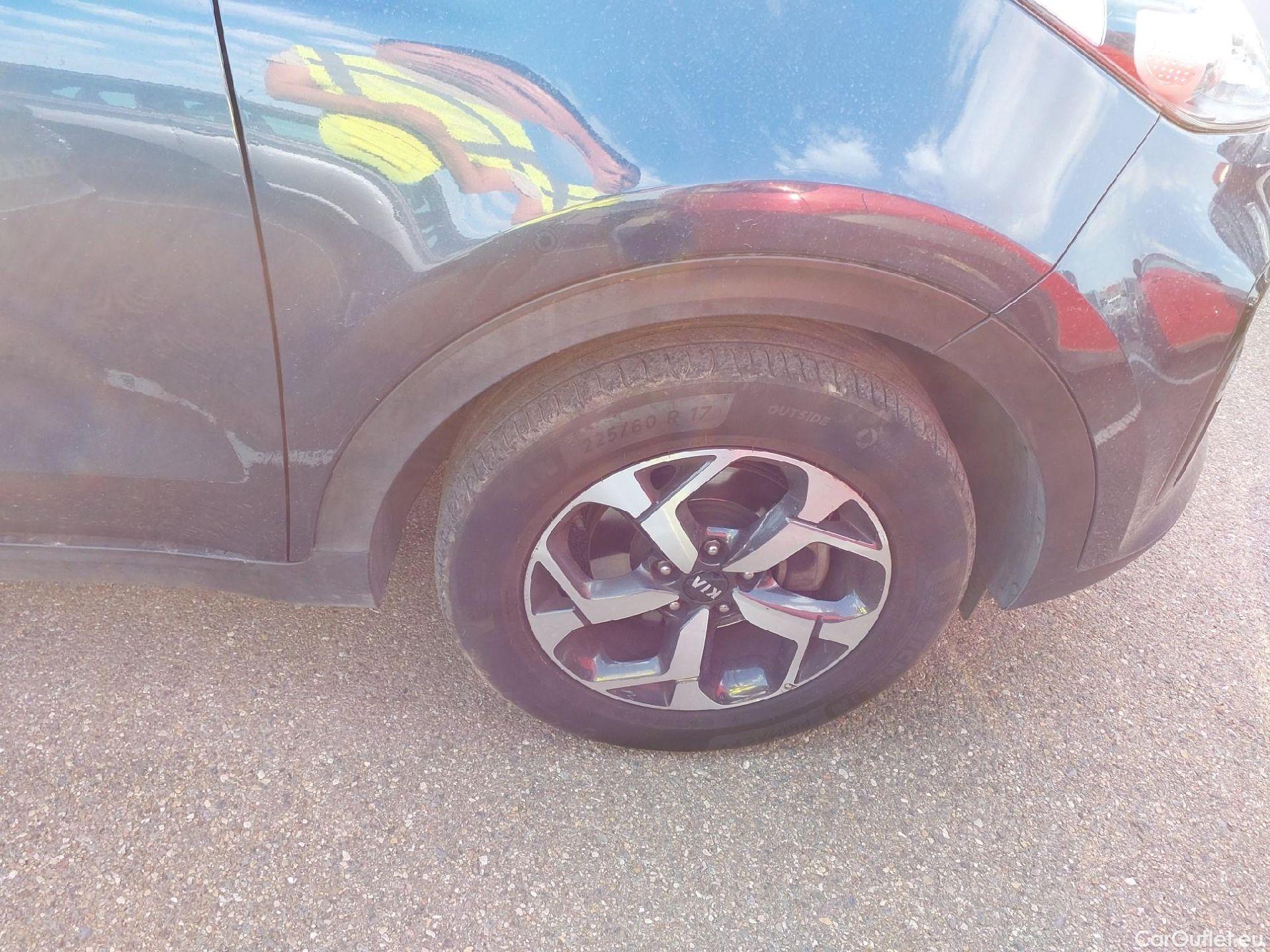  KIA  Sportage KIA  / 2018 / 5P / todoterreno 1.6 CRDi 100kW (136CV) Drive 4x2 (AC) #21