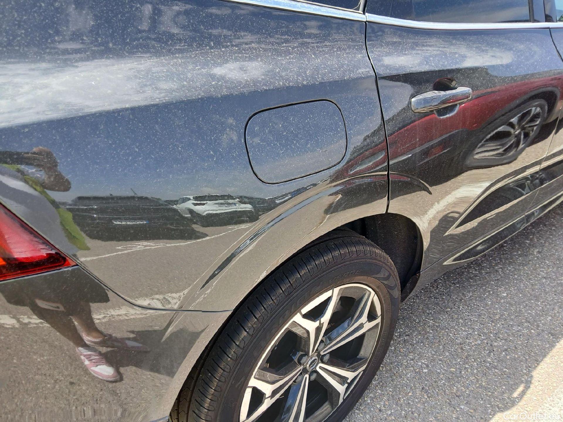  Volvo  XC60 VOLVO  / 2017 / 5P / todoterreno 2.0 B4 D Momentum Pro Auto #13