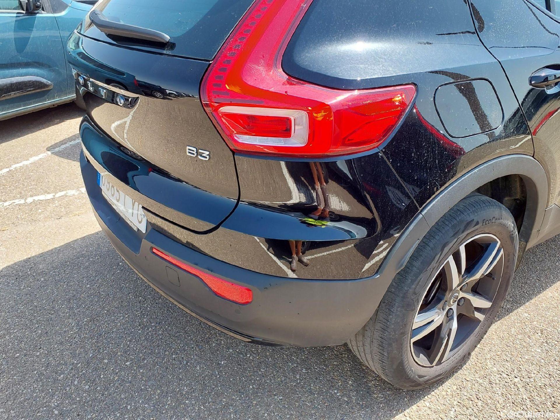  Volvo  XC 40 VOLVO XC40 / 2017 / 5P / todoterreno 2.0 B3 G R-Design Auto #15