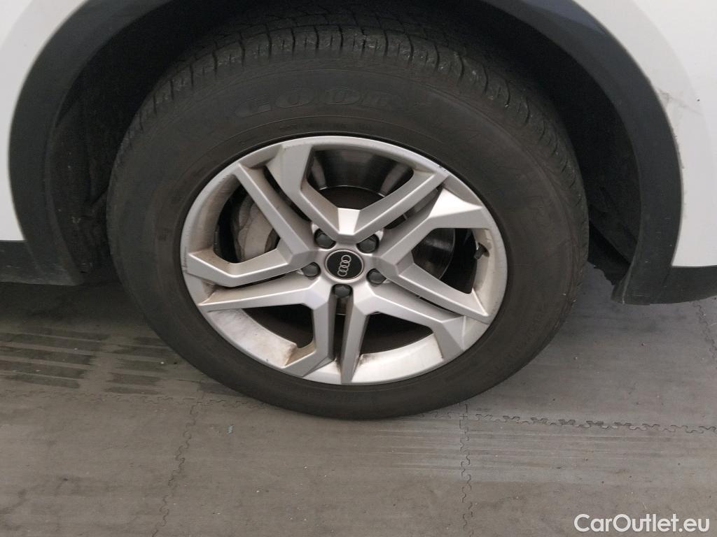  Audi  Q5 AUDI  / 2020 / 5P / todoterreno Advanced 50 TFSI e quattro-ultra #3