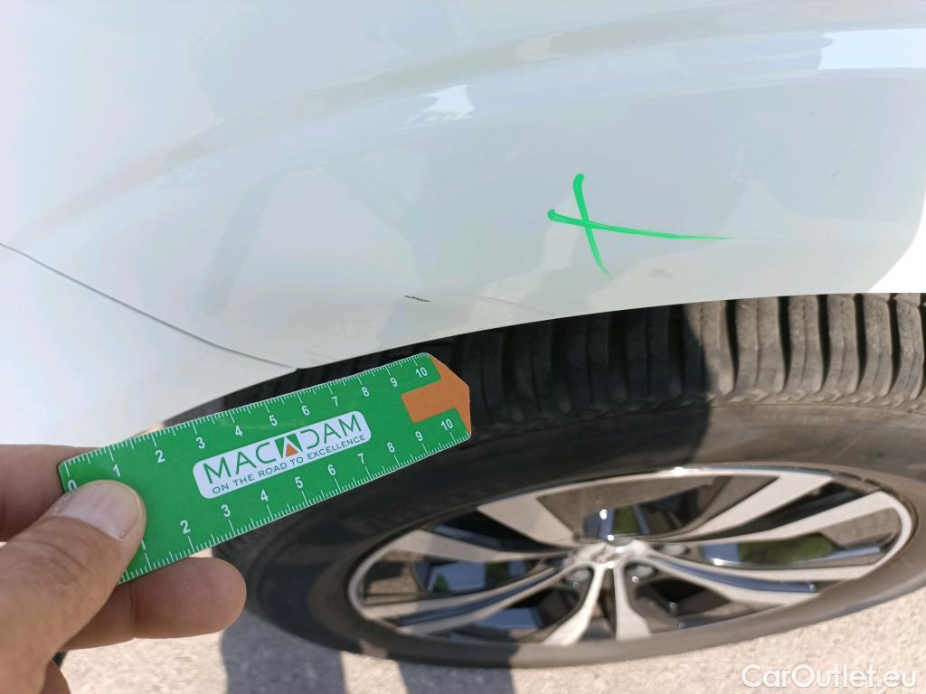  Volvo  XC60 VOLVO  / 2017 / 5P / todoterreno 2.0 B4 G Momentum Pro Auto #2