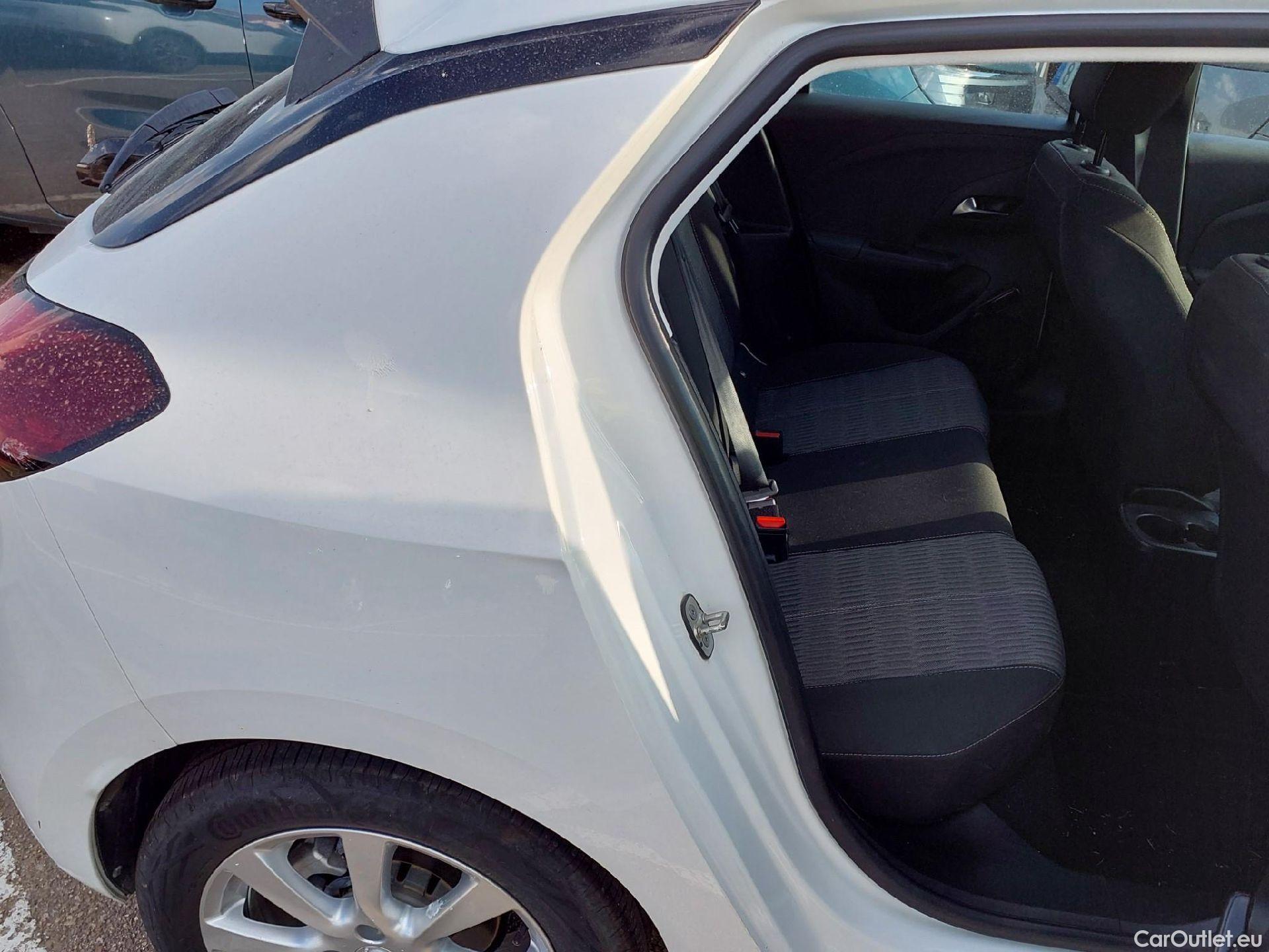  Opel  Corsa OPEL  / 2019 / 5P / berlina con portón 1.5D DT 74kW (100CV) Edition #2