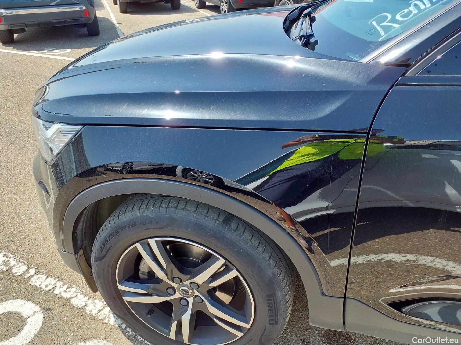  Volvo  XC 40 VOLVO XC40 / 2017 / 5P / todoterreno 2.0 B3 G R-Design Auto #12